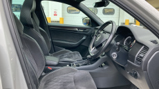 Skoda Kodiaq 2.0 TDI Sport Line 4x4 5dr DSG [7 Seat] Diesel Estate